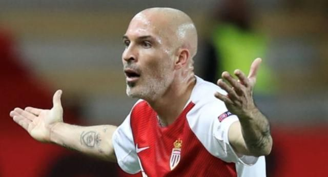 包含摩纳哥发布备战花絮，赛前造点机会，中超任务艰巨，更衣室氛围转暖的词条