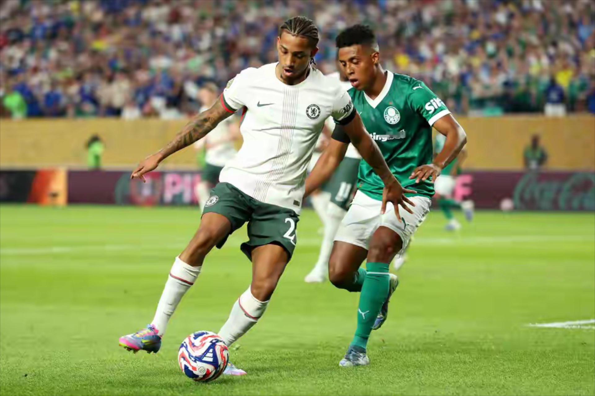 kaiyun切尔西迎亚冠关键赛；赛前强势反弹；悬念犹存；身体对抗强度拉满的简单介绍