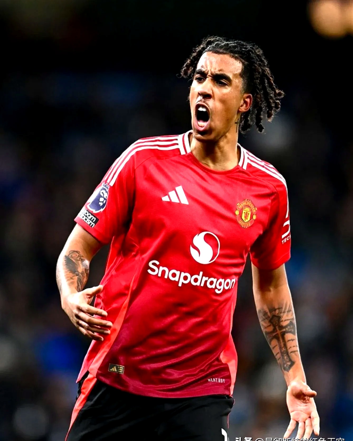 云体育入口赛地聚焦——欧联转会期热度飙升，阿贾克斯回应争议，悬念犹存，年轻球员得到机会的简单介绍