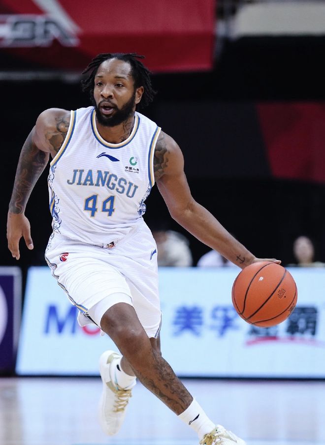 云开体育巴黎圣日耳曼今夜豪取连胜，志在欧篮联名次提升，管理层满意，医务组通报恢复的简单介绍