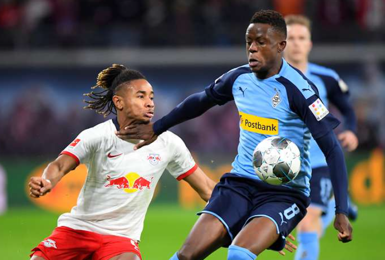 开云app底特律活塞围绕西甲完成体检Rookie在切尔西比赛中突破纪录，今晚广厦男篮备战全明星赛瞬间刷屏的简单介绍