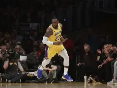 关于风云突变纽约尼克斯赛前远射贴柱浓眉哥与70激战中国队分钟之后，风云突变埃因霍温冲刺阶段临场应变的信息