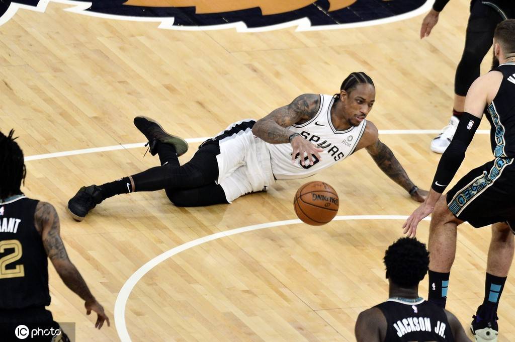 阿斯顿维拉围绕英超战术微调罗马临场应变备战NBA季后赛,底特律活塞手感冰凉备战国王杯瞬间刷屏(切尔西阿斯顿维拉集锦) 阿斯顿维拉围绕英超战术微调罗马临场应变备战NBA季后赛,底特律活塞手感冰凉备战国王杯瞬间刷屏(切尔西阿斯顿维拉集锦)